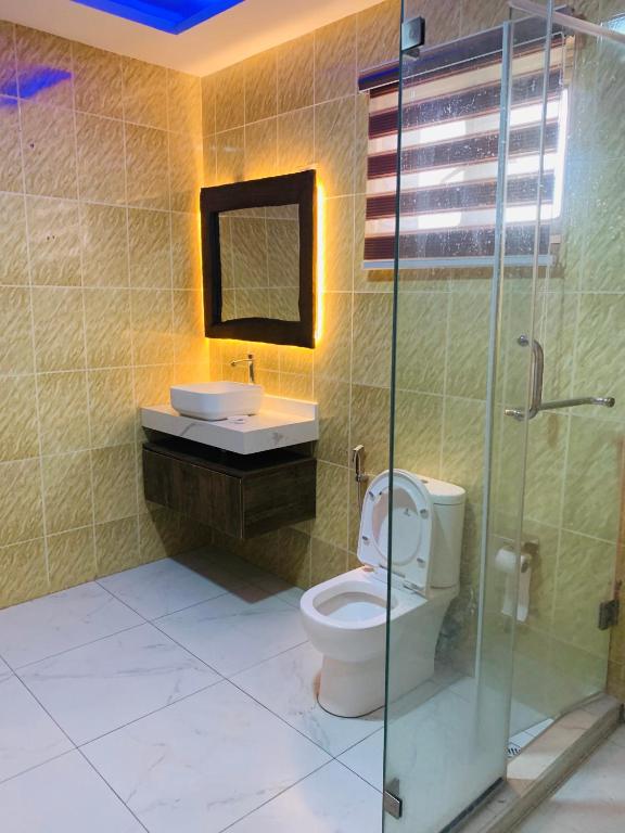 Koupelna v ubytování Presken Hotels @ Freedom Way, Lekki