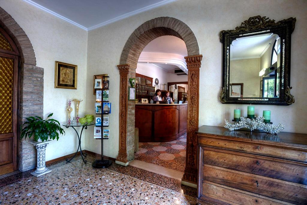 Fotografie z fotogalerie ubytování Hotel Castello v destinaci Modena