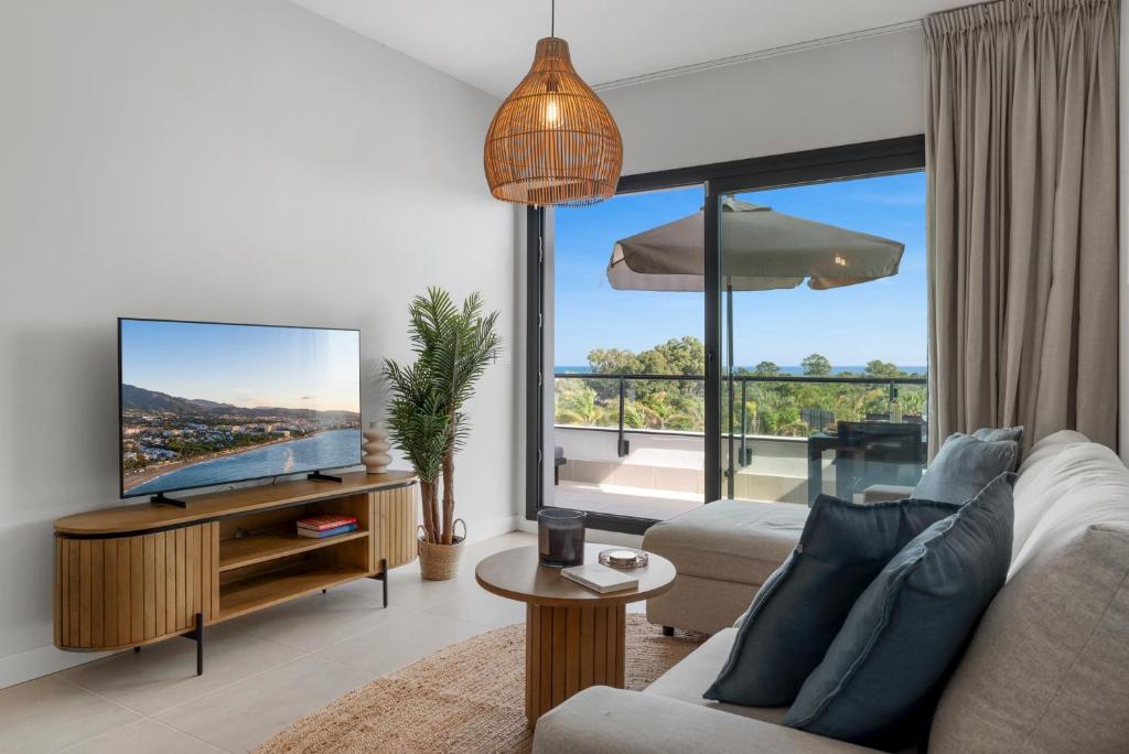 Top Floor Seaview Apartment
