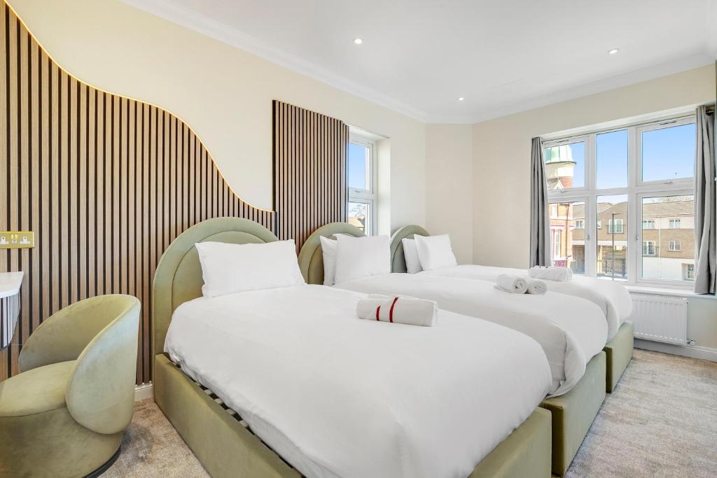 
Luxury Triple Room
