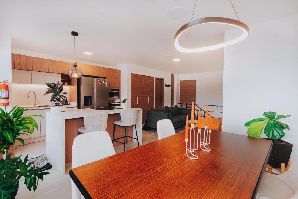 Η κουζίνα ή μικρή κουζίνα στο Beautiful Family Apartment in Quiet Residences