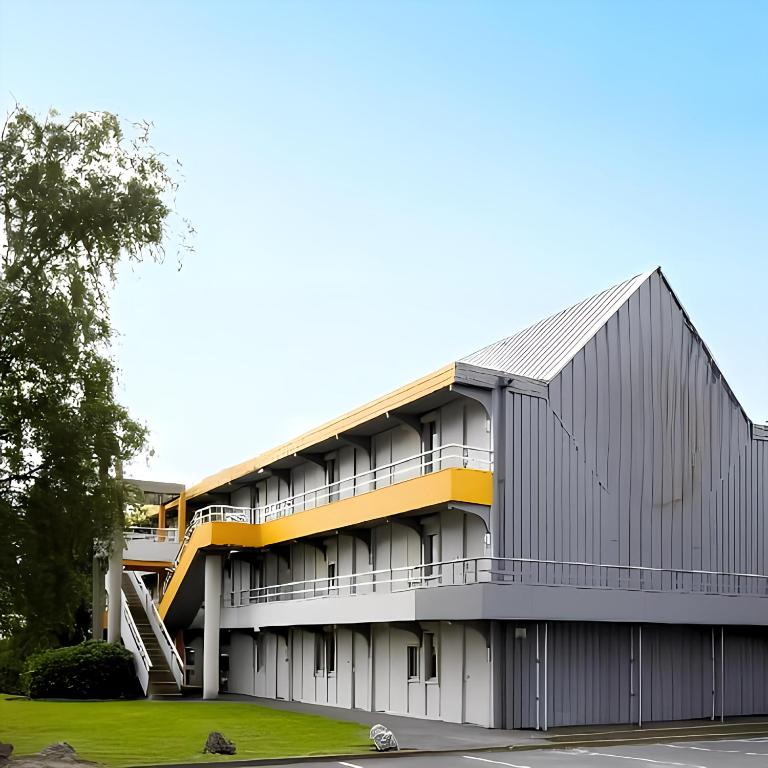 FASTHOTEL Reims Est - Taissy - Resim 6