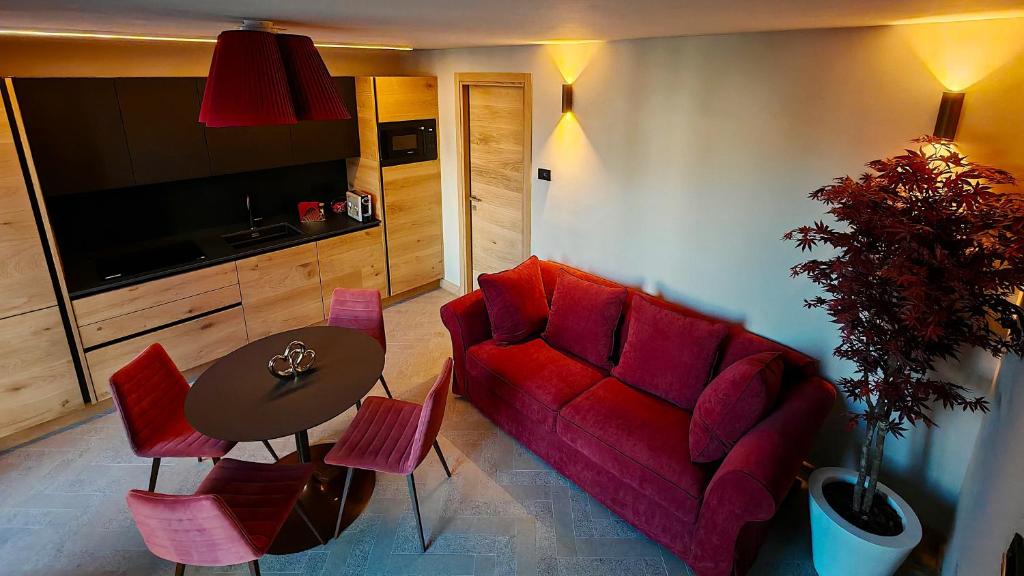 Le Reve Charmant Apartments - Via De L ostan, 18 - 9