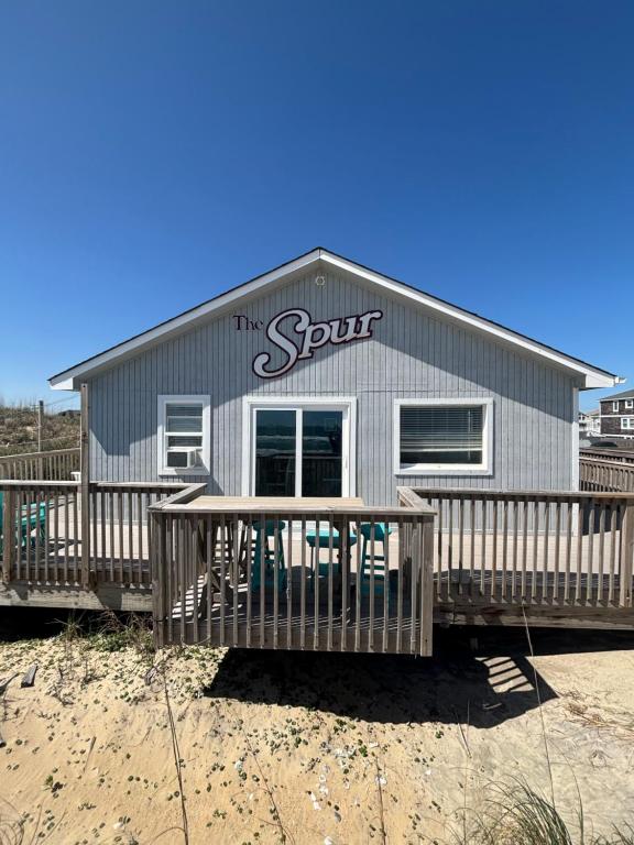 Sand Spur Cottages photo