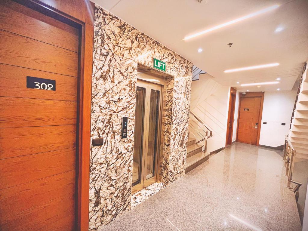 Φωτογραφία από το άλμπουμ του Mehul- A, Luxurious Stay 5 Mint From Railway Station New Delhi στο Νέο Δελχί