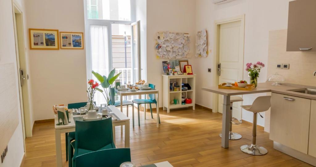 Kuchnia lub aneks kuchenny w obiekcie Musto Suites & Rooms