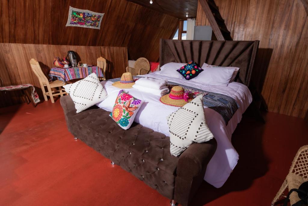 Postel nebo postele na pokoji v ubytování Titicaca EcoLux