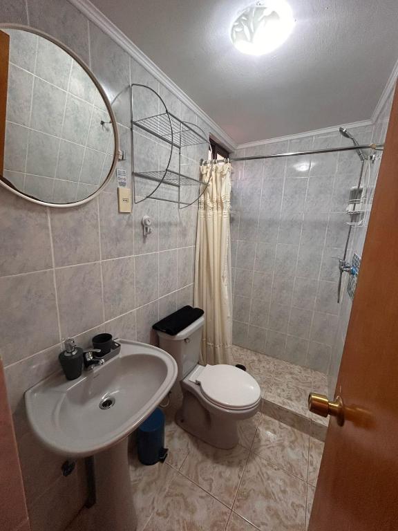 Koupelna v ubytování Hostal Katarpe