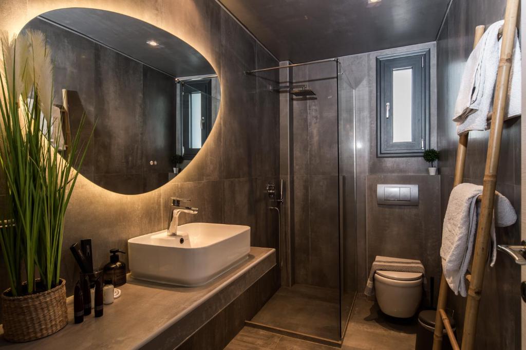 A bathroom at Villa Sunset Albatross