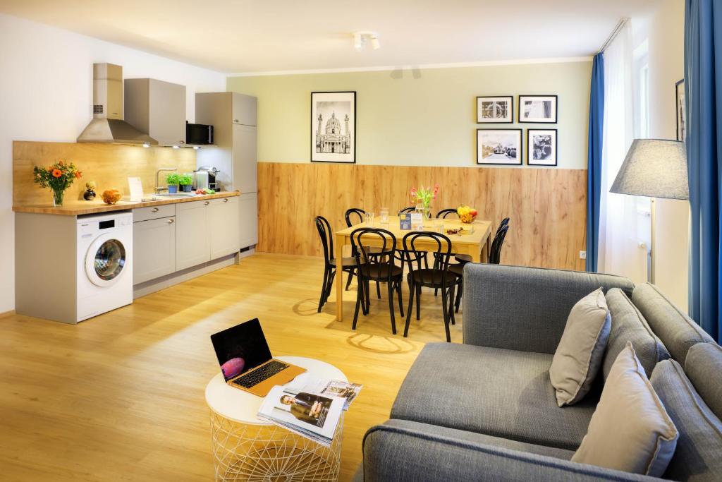 Kuchyň nebo kuchyňský kout v ubytování Jimmys Apartments XXL