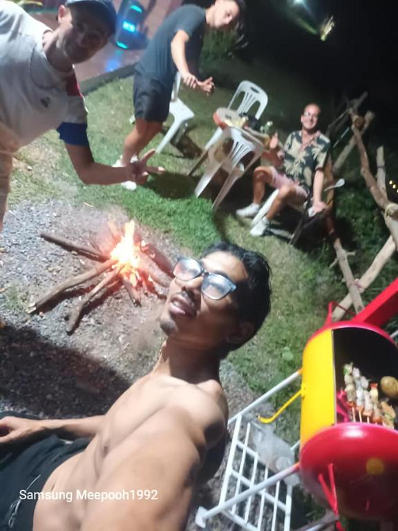 Majutusasutuse PhaluayCamping külastajad