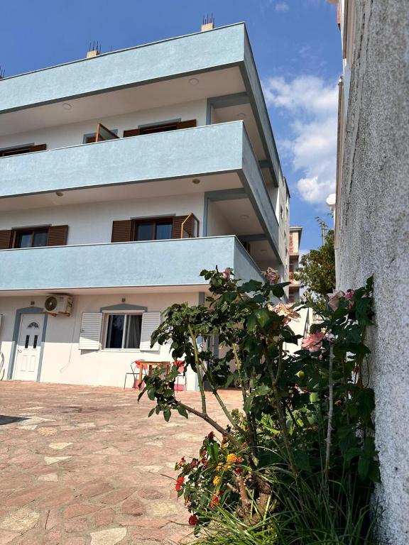 Kenza Apartments