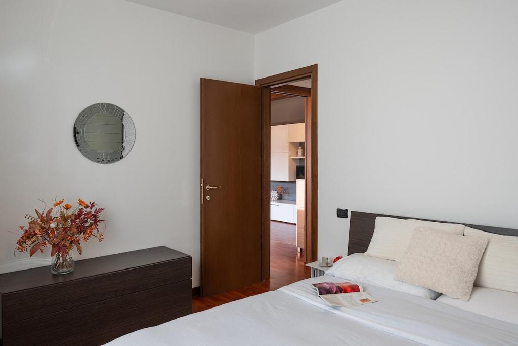 Ένα ή περισσότερα κρεβάτια σε δωμάτιο στο La Casa di Marta - Borgarello, Pavia - by Host4U