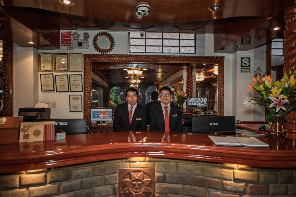 Quechua Hotel Cusco的员工