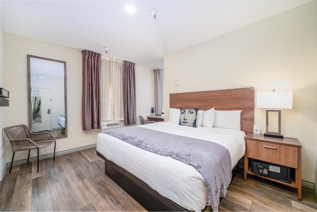 Urban Boutique Hotel - 
