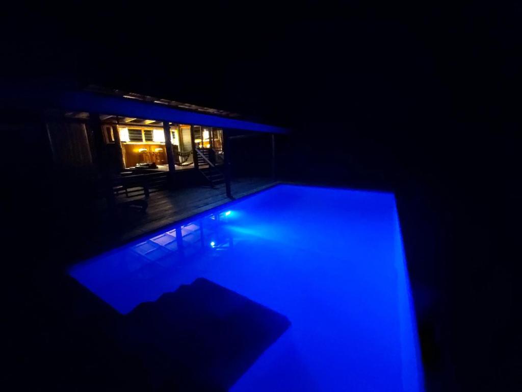 Bazén v ubytování Ocean Breeze Guest House nebo v jeho okolí