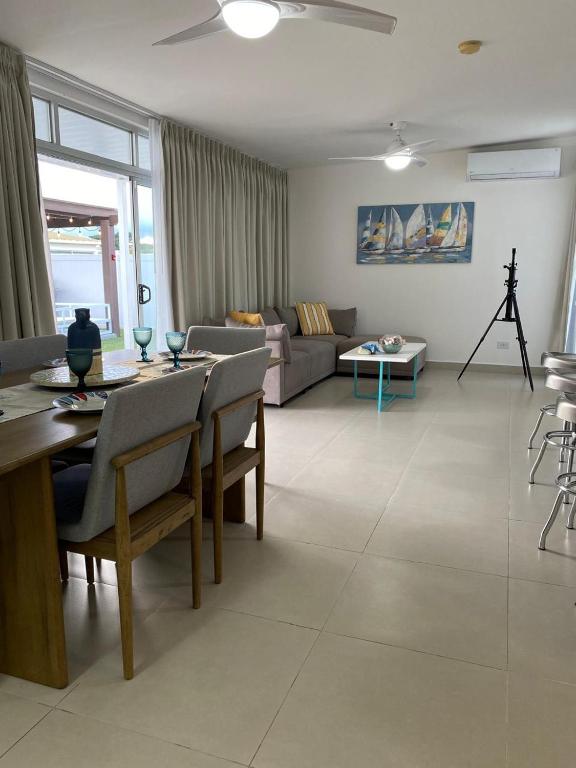 Area soggiorno di Summer House