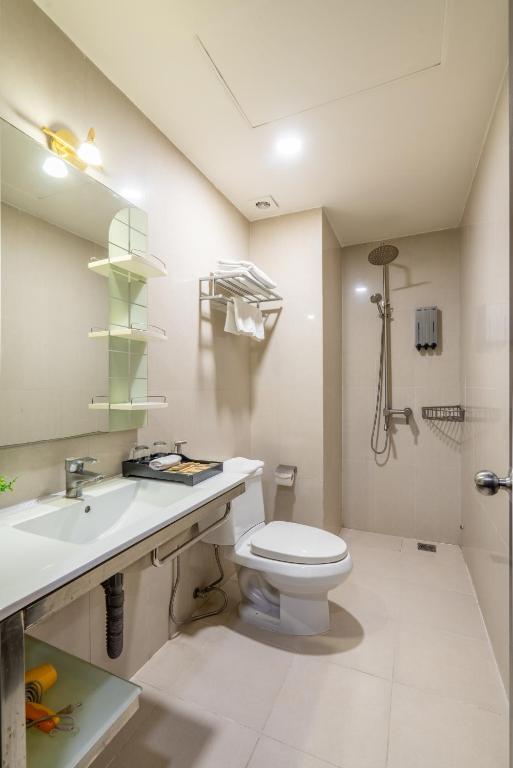 Phòng tắm tại La Bonita Boutique Hotel
