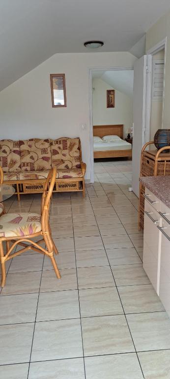 Postel nebo postele na pokoji v ubytování Logement spacieux deux pièces à Baie Mahault