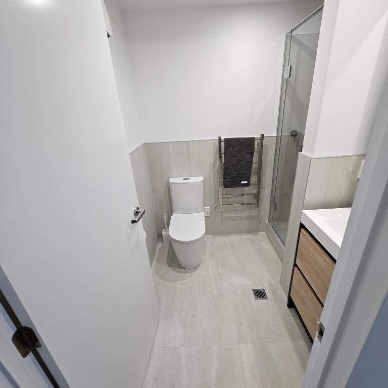 Luxury Beach Escape - 6 Adams Ave Mt Maunganui - Resim 3