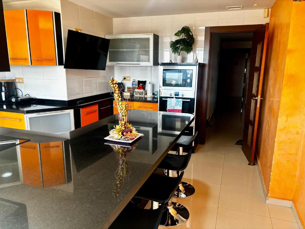 Köök või kööginurk majutusasutuses --CHALET EN ALICANTE-- Piscina Privada
