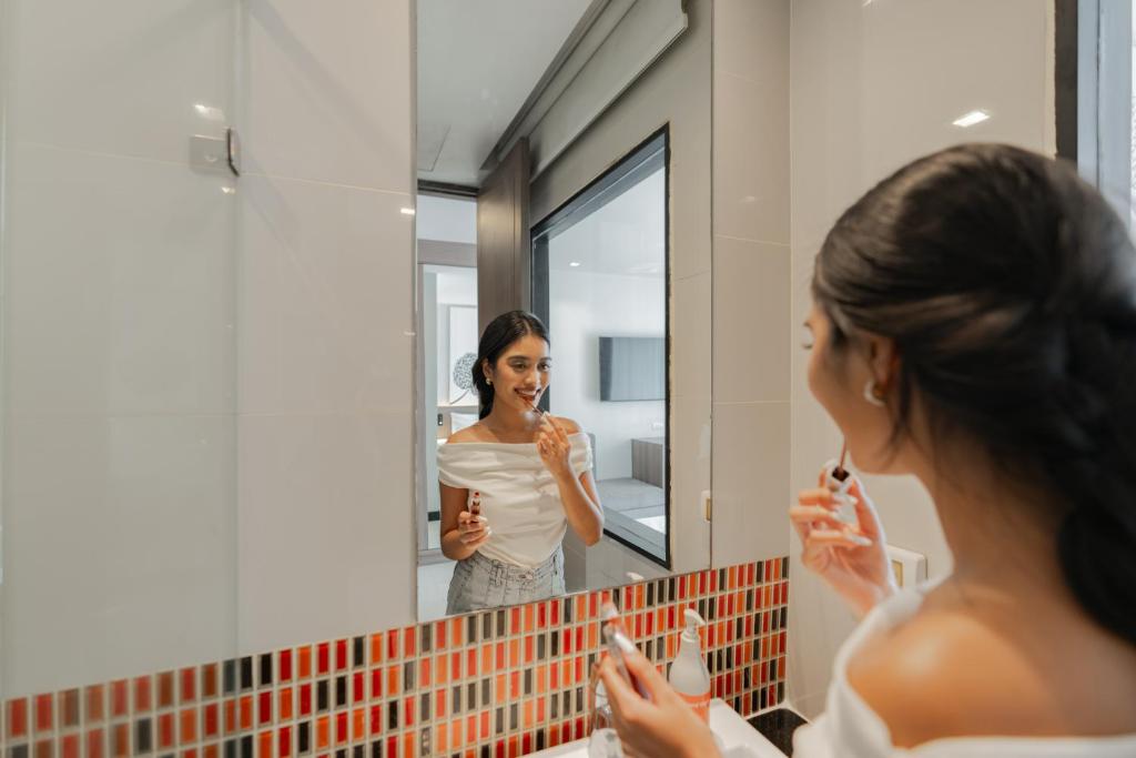 Citrus Patong Hotel by Compass Hospitality - Resim 35