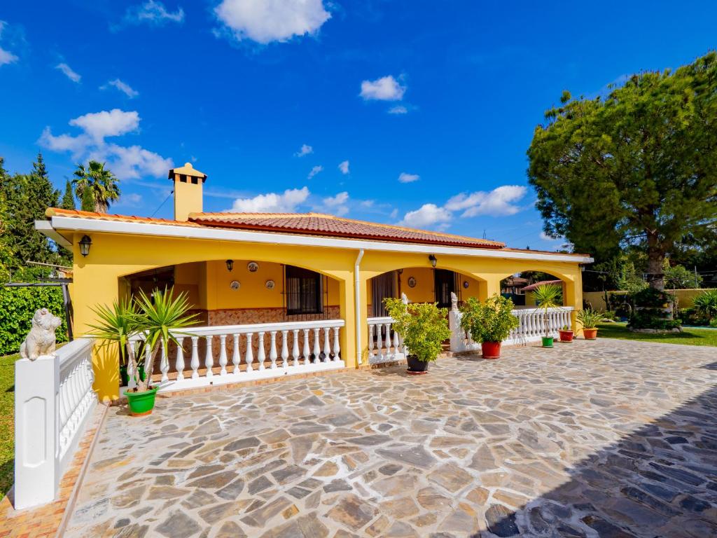 The building in which the holiday home is located
