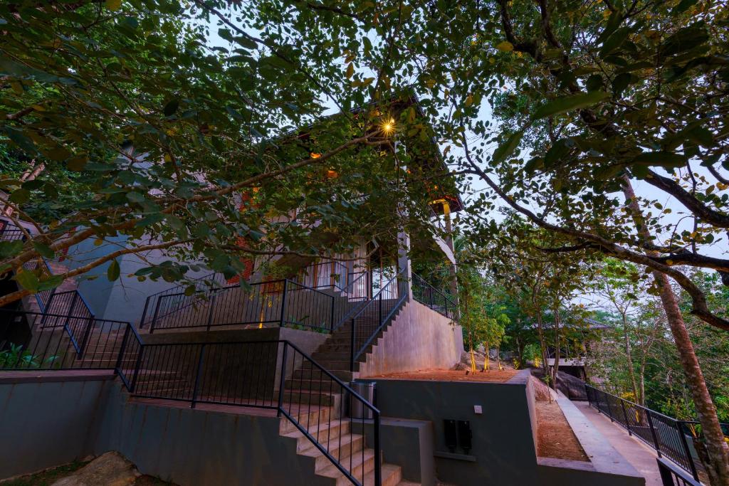 Villa Rumassala Luxury Chalets Unawatuna - 15