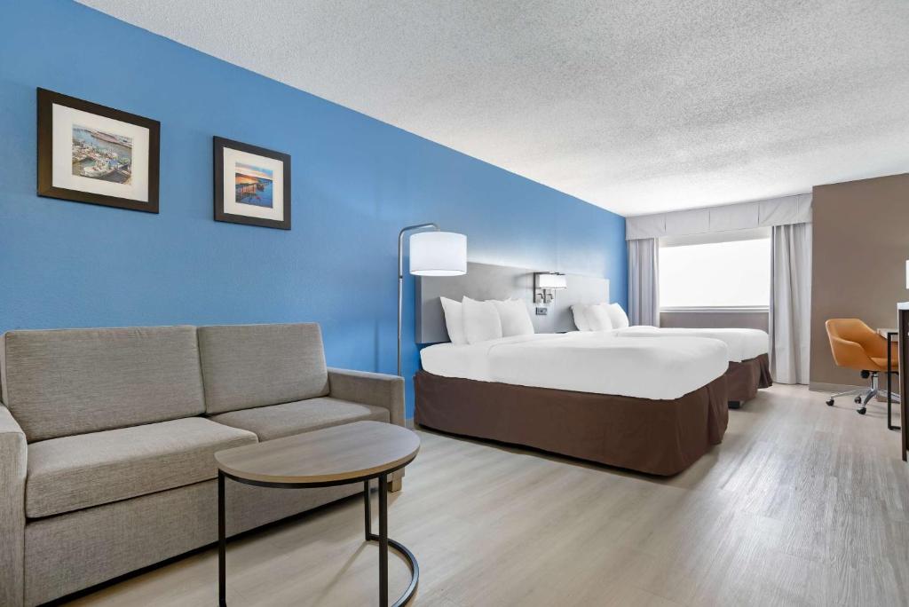 Comfort Inn & Suites Crystal Inn Sportsplex - 2 Camas Queen, Sofá Cama Para 2 Personas