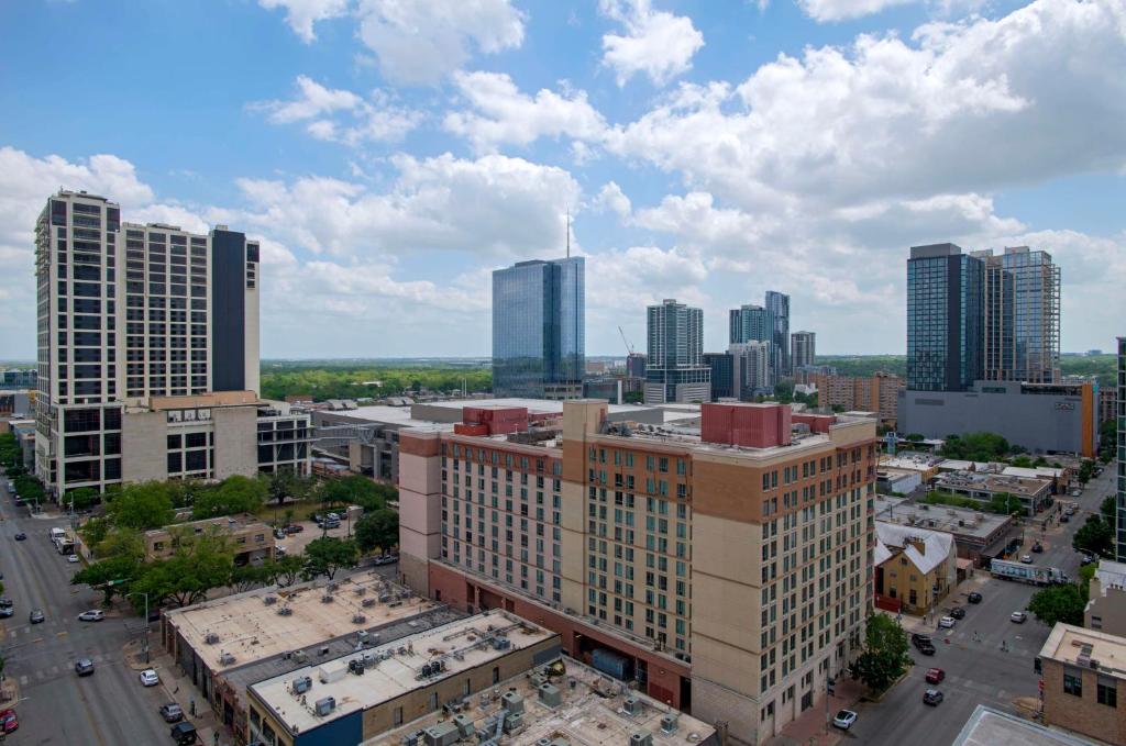 Nespecifikovaný výhled na destinaci Austin nebo výhled na město při pohledu z hotelu