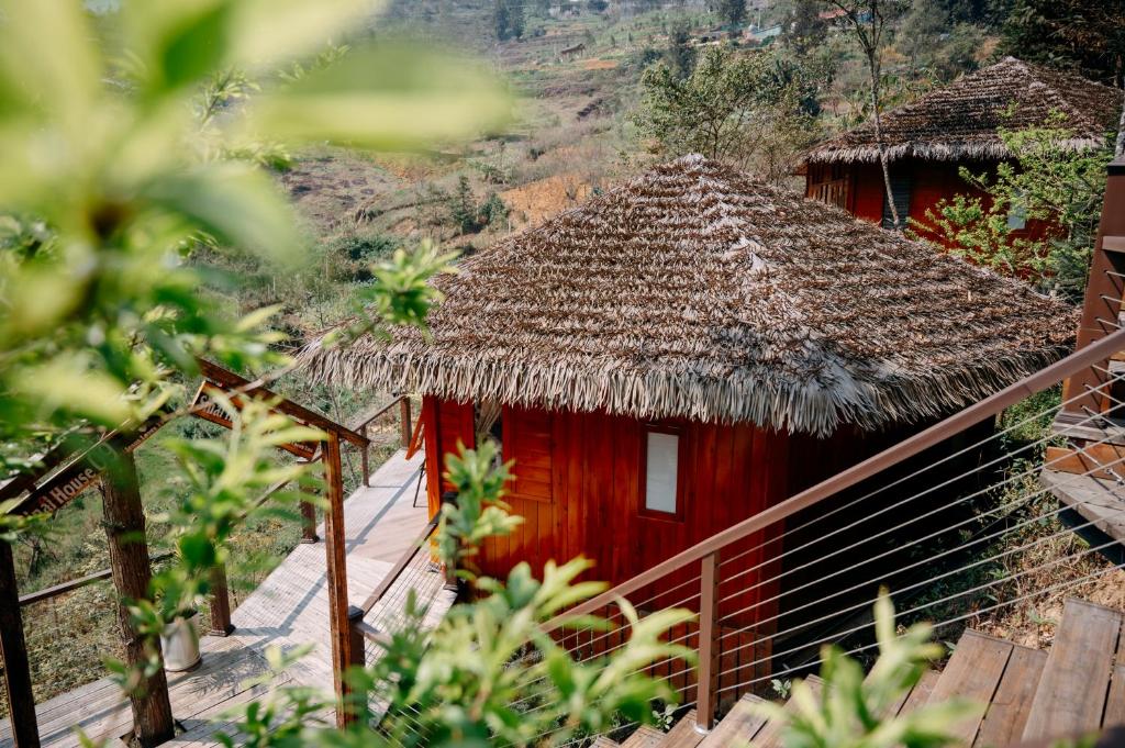 Sinai Bungalow & Hotel SaPa - 2