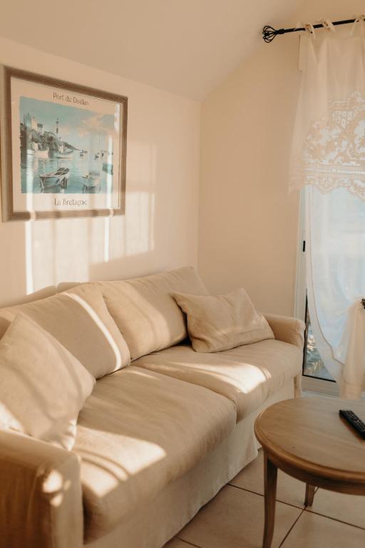 Hôtel Le Chatellier - Piscine chauffée d'avril à octobre - Habitación Prestigio