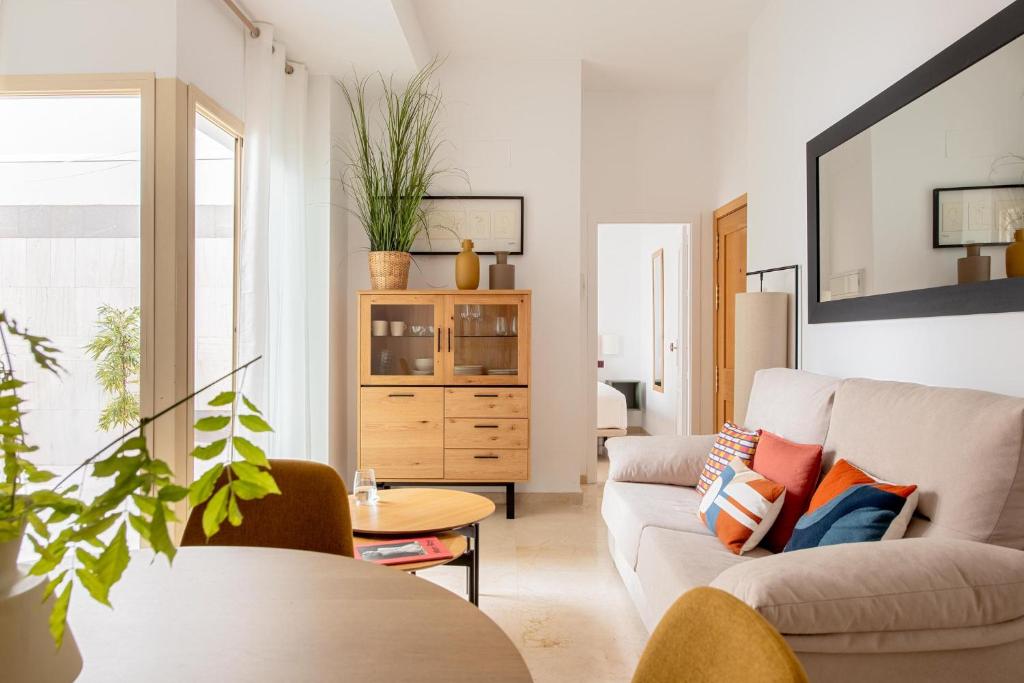 Duque Cornejo Suite Apartment