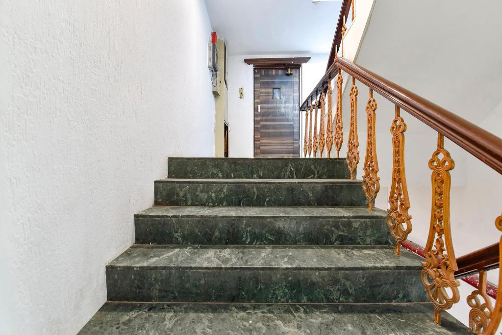 Fotografie z fotogalerie ubytování FabHotel Crystal Inn II - Paldi Char Rasta v destinaci Ahmadábád