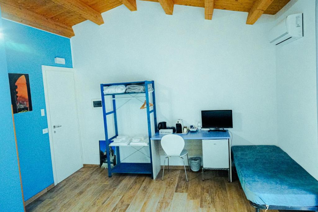 Postel nebo postele na pokoji v ubytování alex rooms
