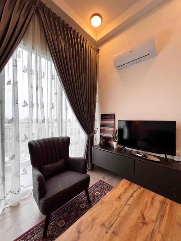 TV a/nebo společenská místnost v ubytování MySky Stays Putrajaya