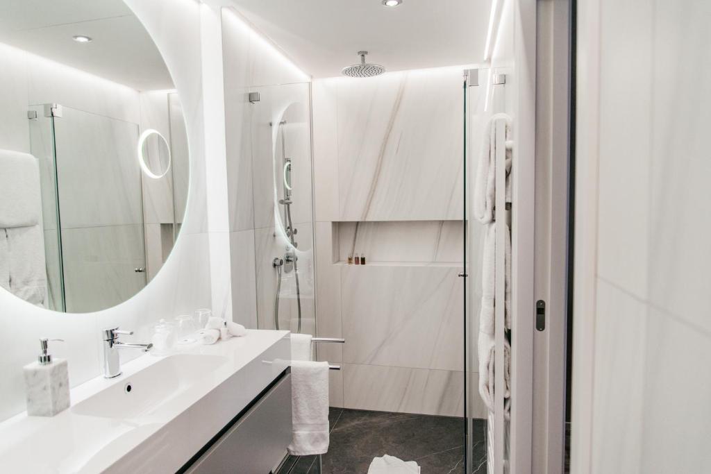 MAXIMILIAN MUNICH Apartments & Hotel