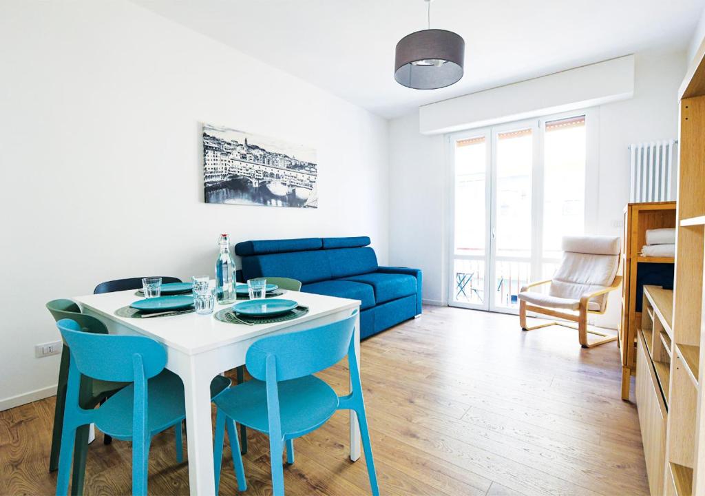 Claudio's Flat - Near Tram, Airport, Station & City Center