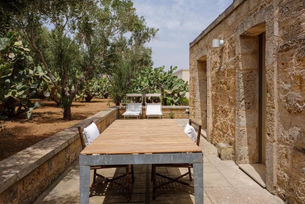 Ogród w obiekcie Masseria Bernardini by Symphonya Luxury Rentals