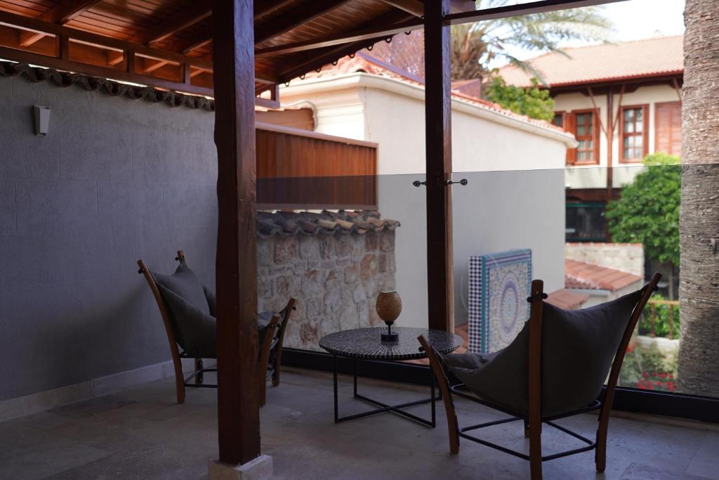 Belmondo Suites Old Town Antalya - Suite Met Terras