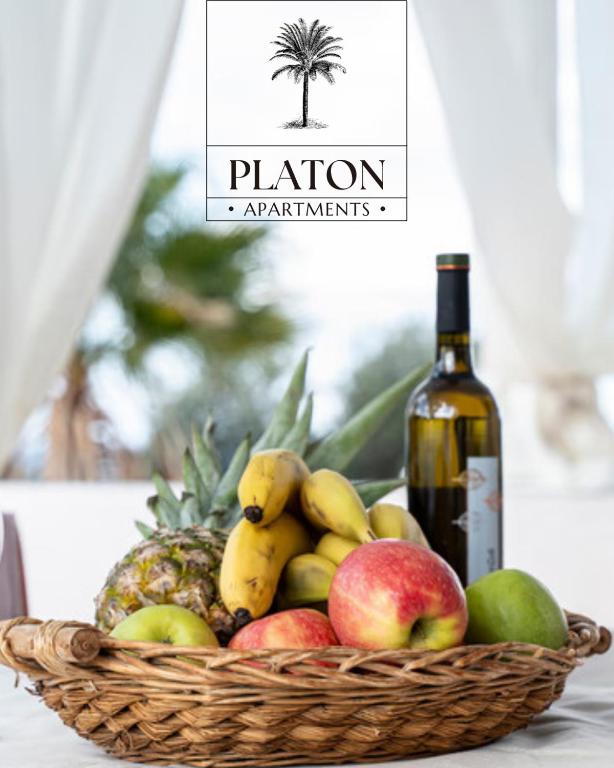 Platon Apartments