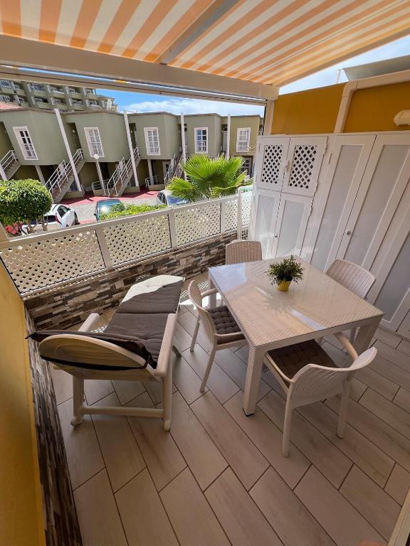 Dreamy Duo 2 Bed Apartment - Orlandito