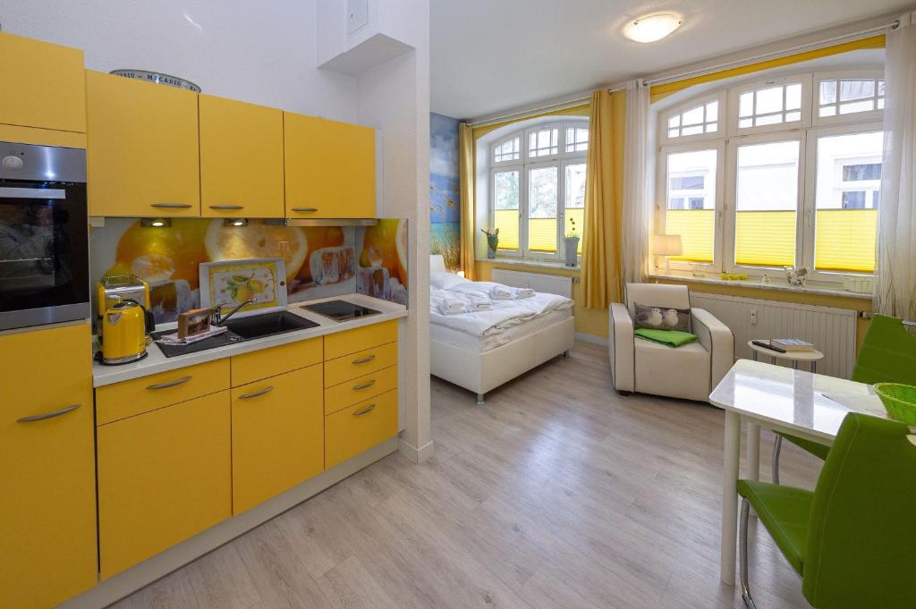 Kuchyň nebo kuchyňský kout v ubytování Villa Sirene - Wohnung 08
