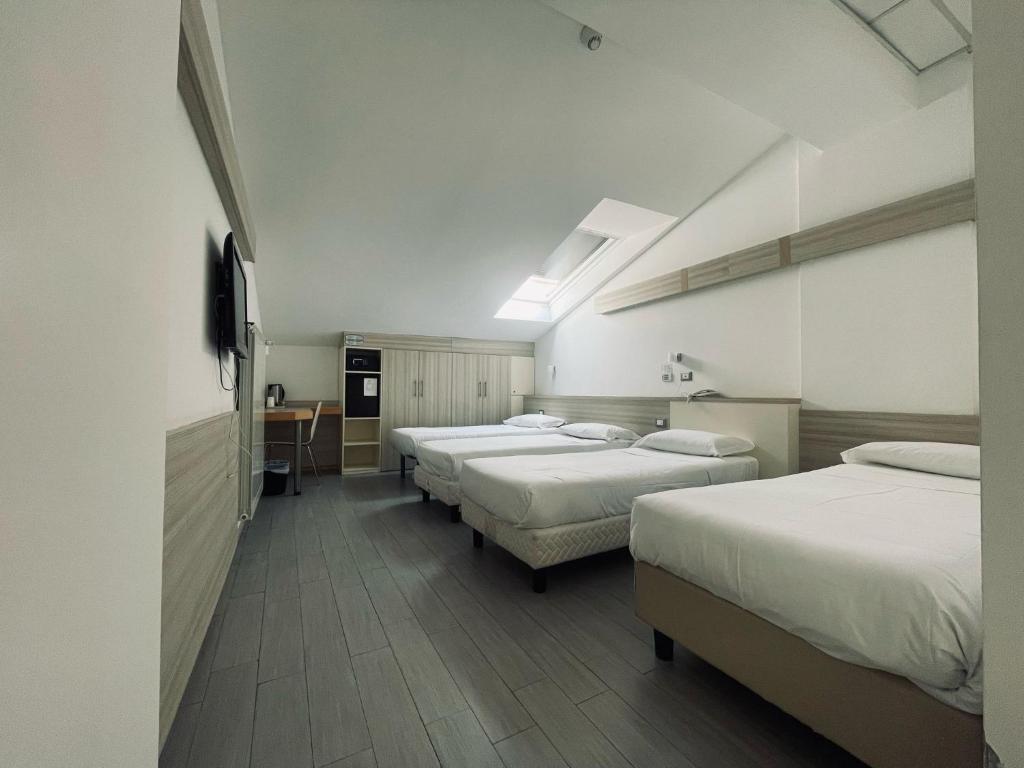 Hotel Holiday- Alla Finestrella - Resim 2