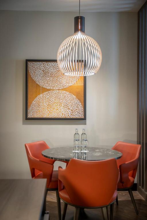 Clayton Hotel Düsseldorf City Centre - Resim 7