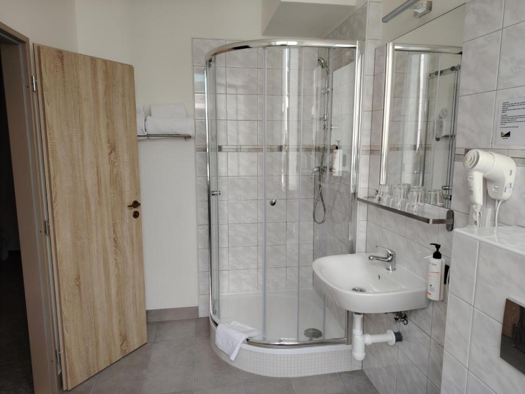 Hotel Legie - Resim 7