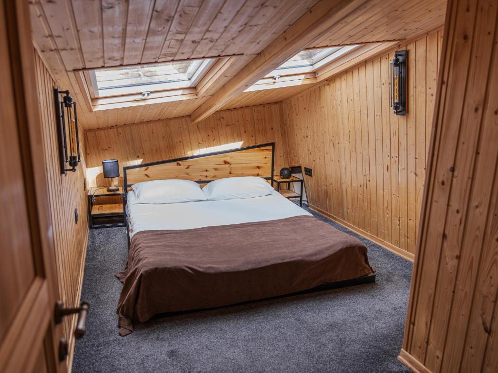 Postel nebo postele na pokoji v ubytování VAK Resort Dilijan