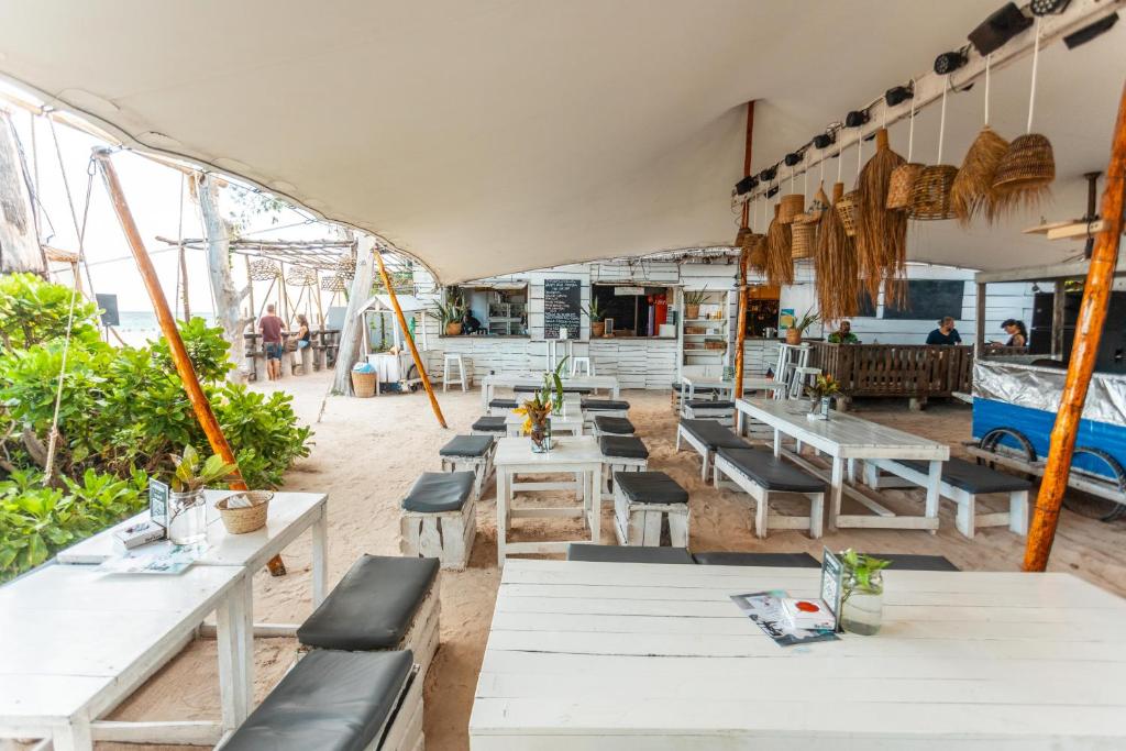 Posezení v ubytování B4 Beach Club