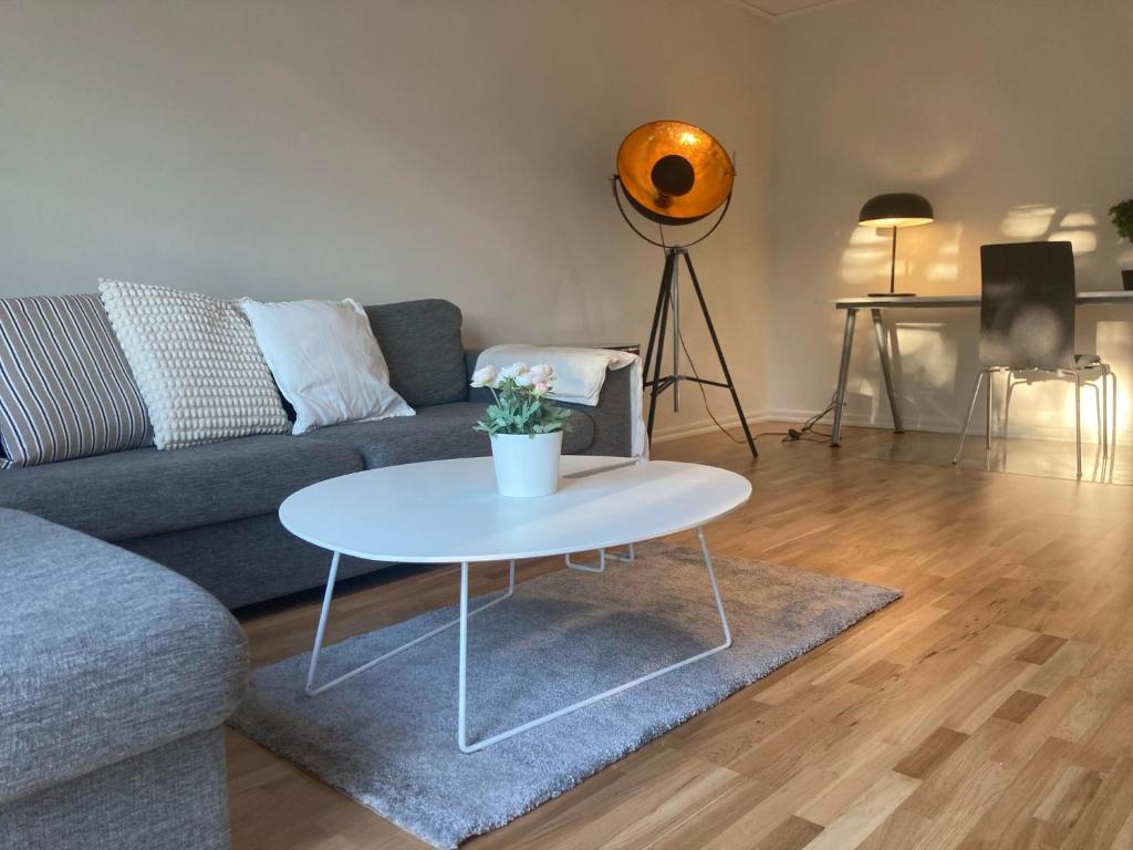 Χώρος καθιστικού στο Great house in Sollefteå