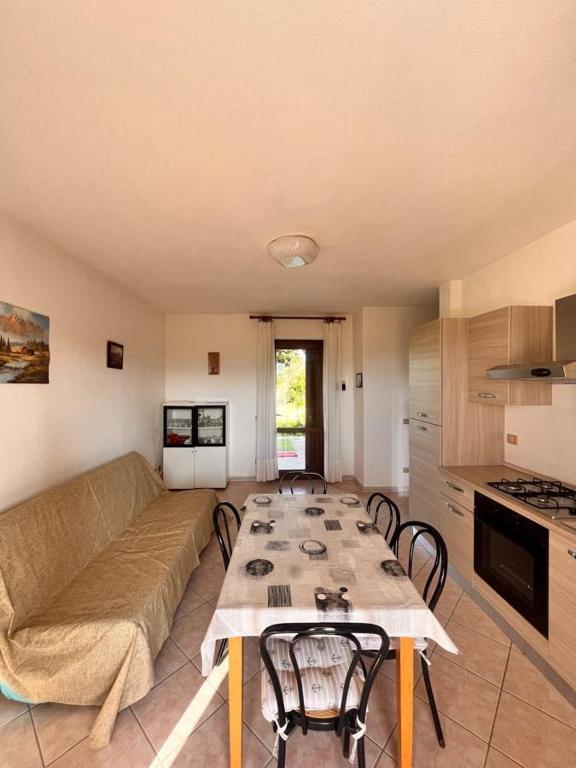 A kitchen or kitchenette at Casa La Cinta